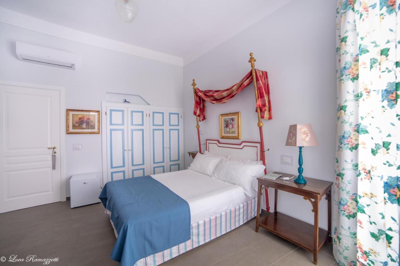 Janna 'E Mare Hotel Cagliari Exterior foto