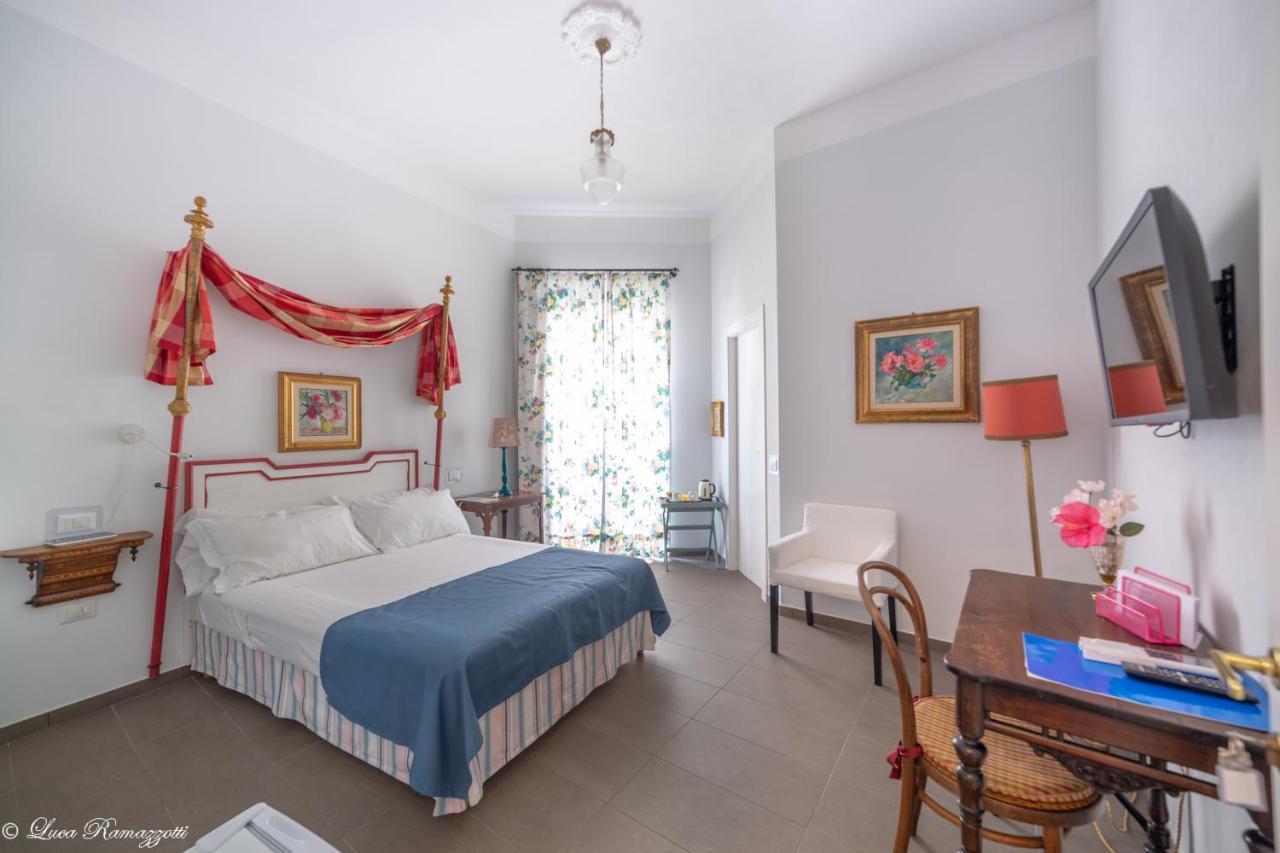 Janna 'E Mare Hotel Cagliari Exterior foto